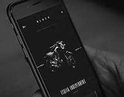 Рейна поздравил вратаря Кабо-Верде с сухой ничьей с Испанией. Возинья поблагодарил и сказал: Для меня большая честь разговаривать с тобой
